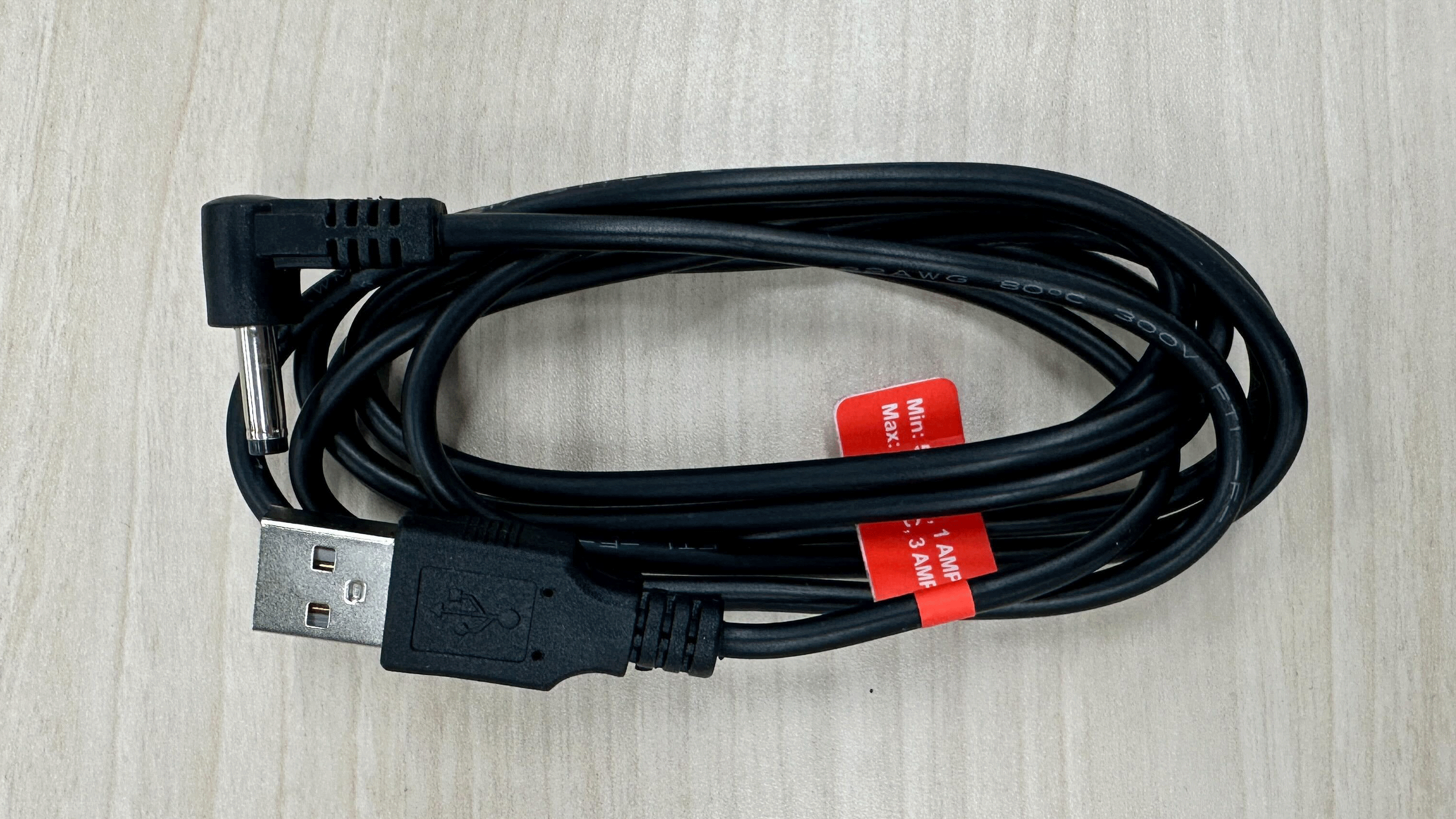 subscription_02_s700_02_cable.png