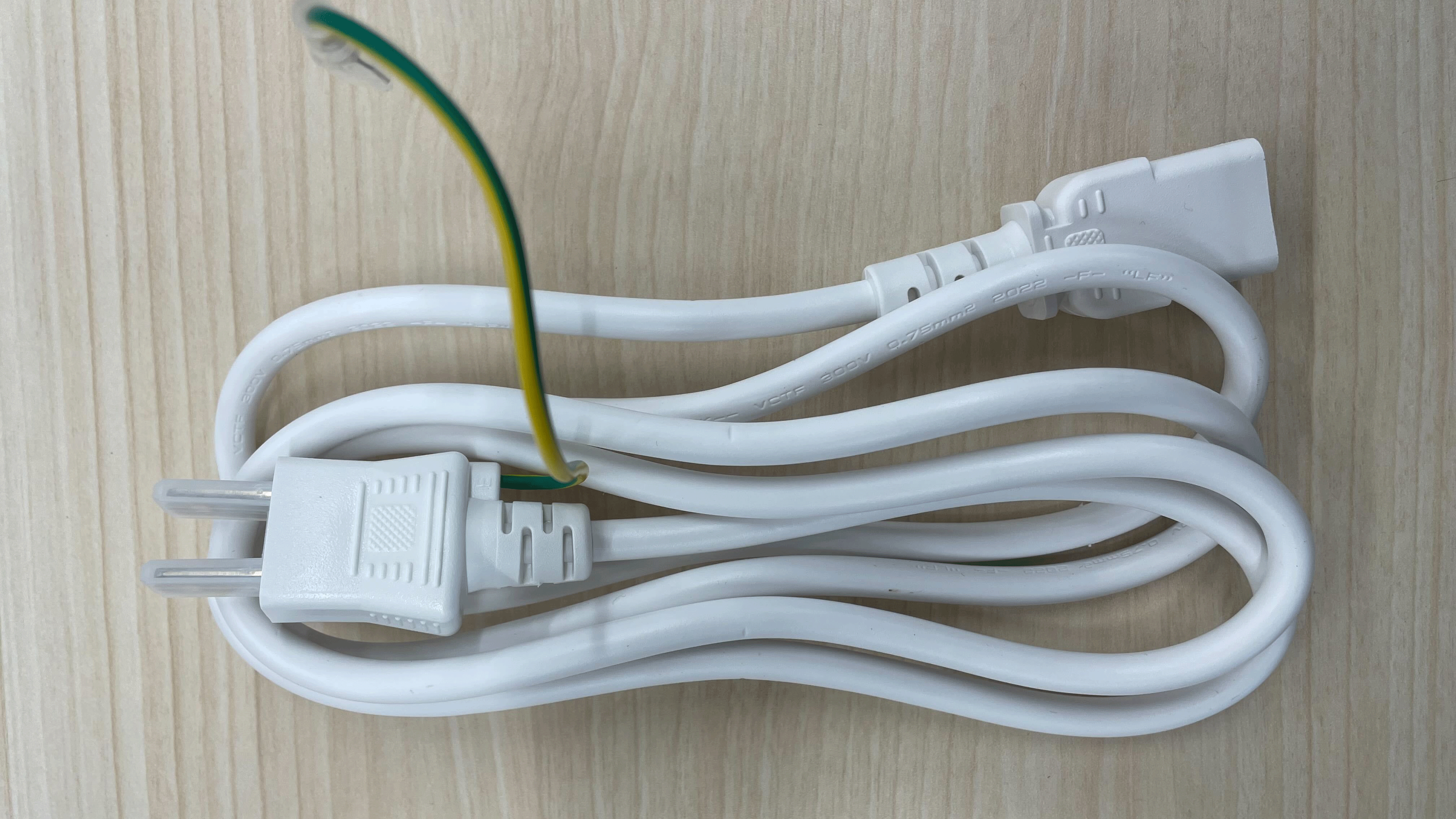 subscription_05_mpop_02_cable.png